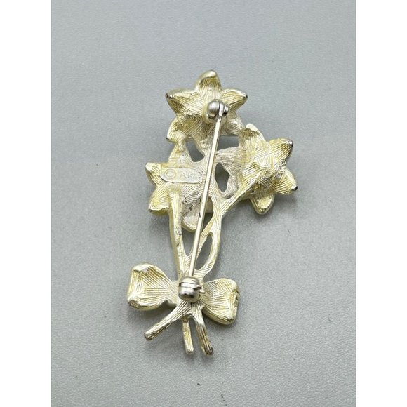 Vintage AK Flower Pin Brooch Anne Klein Matte Silver Tone & AB Crystal Stones - Picture 4 of 6